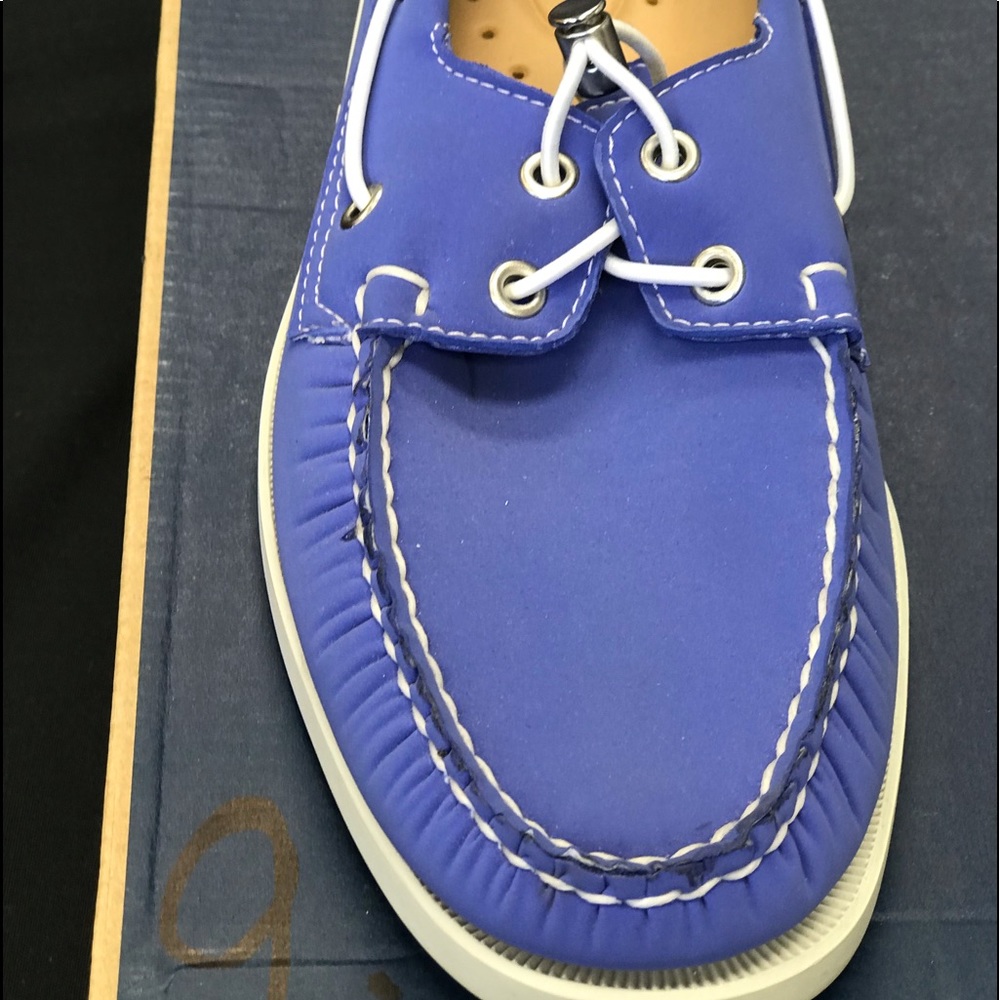 New sebago leather upper in original box